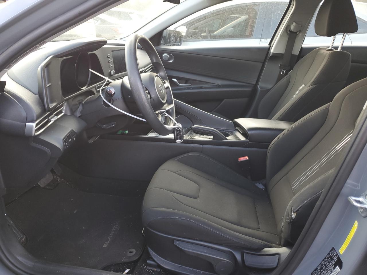 Photo 6 VIN: KMHLM4AG0MU182832 - HYUNDAI ELANTRA 