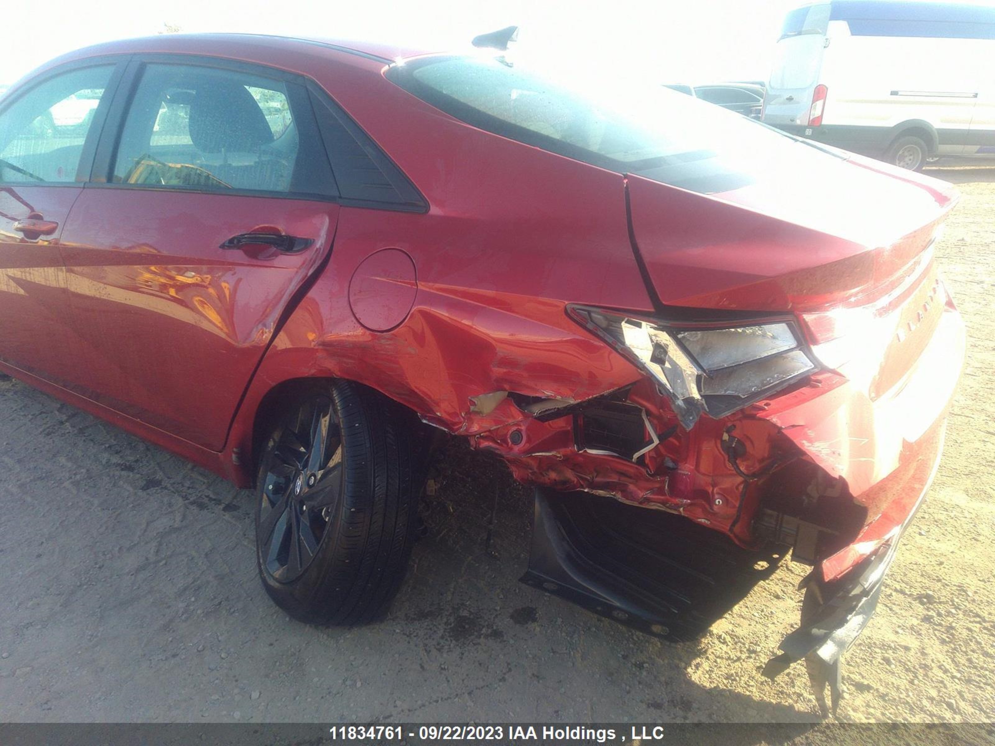 Photo 5 VIN: KMHLM4AG0NU285993 - HYUNDAI ELANTRA 