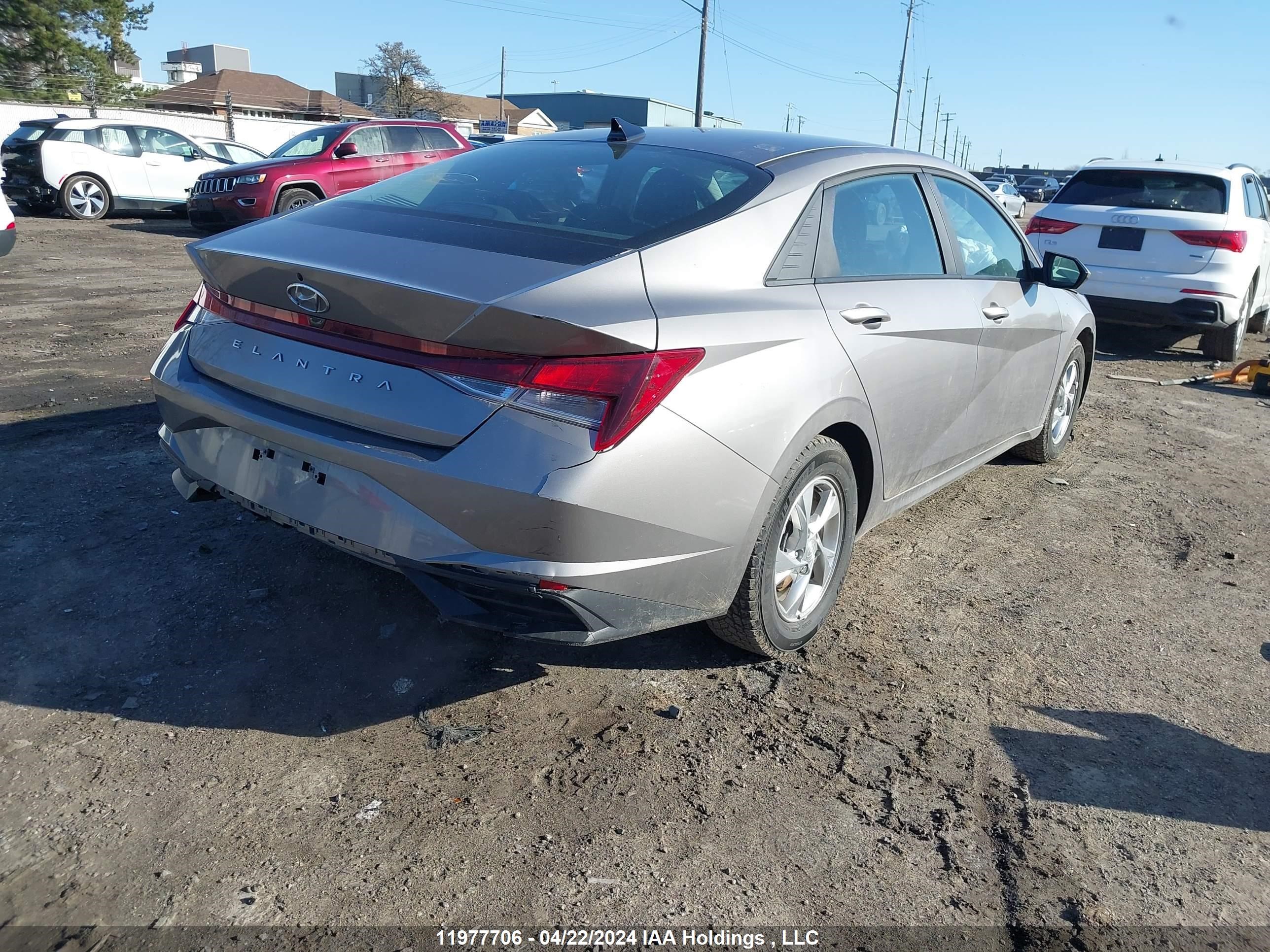 Photo 3 VIN: KMHLM4AG0PU379844 - HYUNDAI ELANTRA 