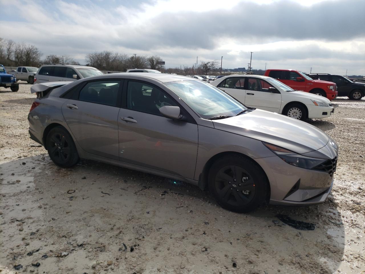 Photo 3 VIN: KMHLM4AG0PU535364 - HYUNDAI ELANTRA 