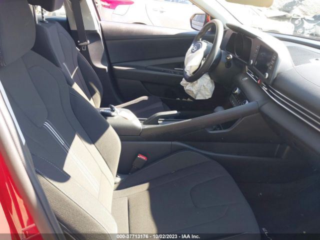 Photo 4 VIN: KMHLM4AG1MU127404 - HYUNDAI ELANTRA 