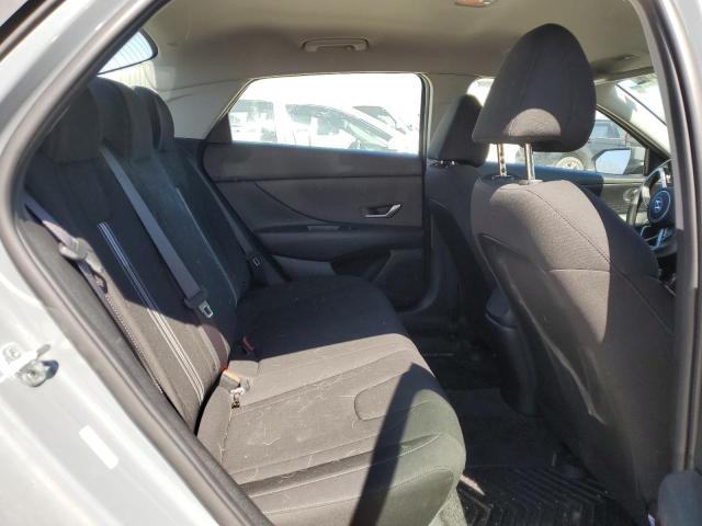 Photo 9 VIN: KMHLM4AG1NU352875 - HYUNDAI ELANTRA 