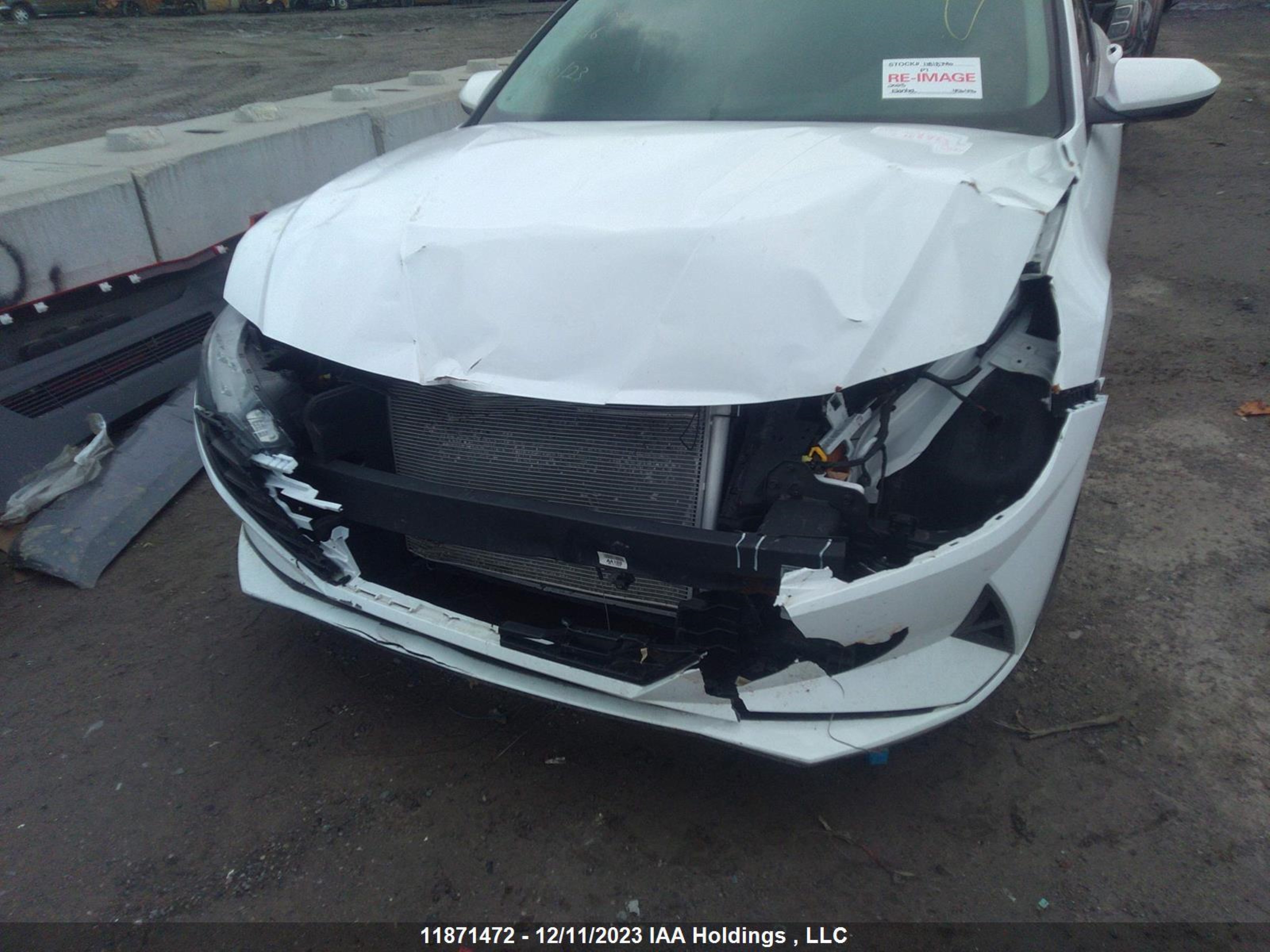 Photo 5 VIN: KMHLM4AG1PU456446 - HYUNDAI ELANTRA 