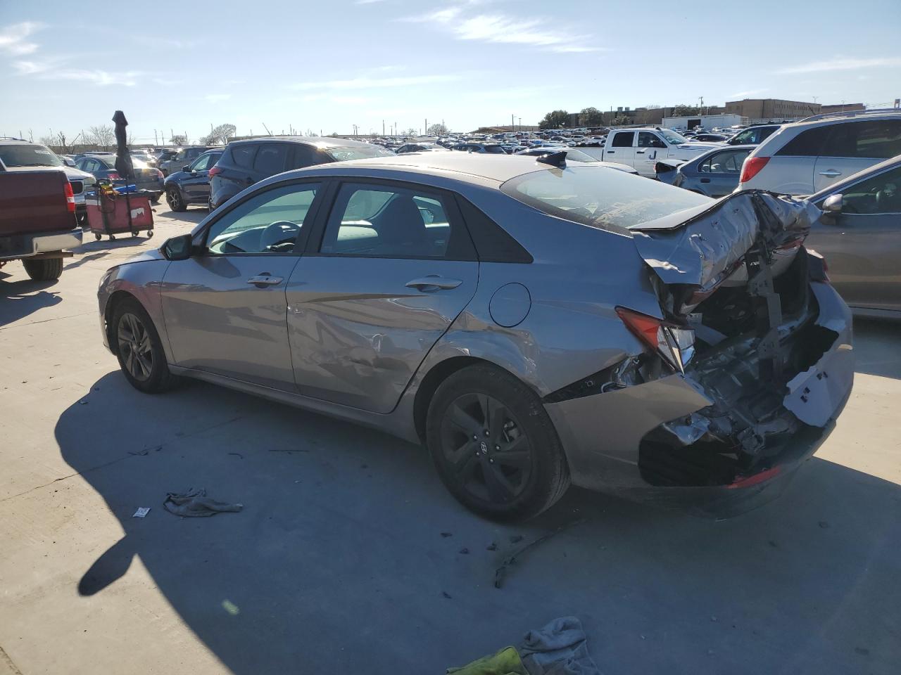 Photo 1 VIN: KMHLM4AG1PU535194 - HYUNDAI ELANTRA 