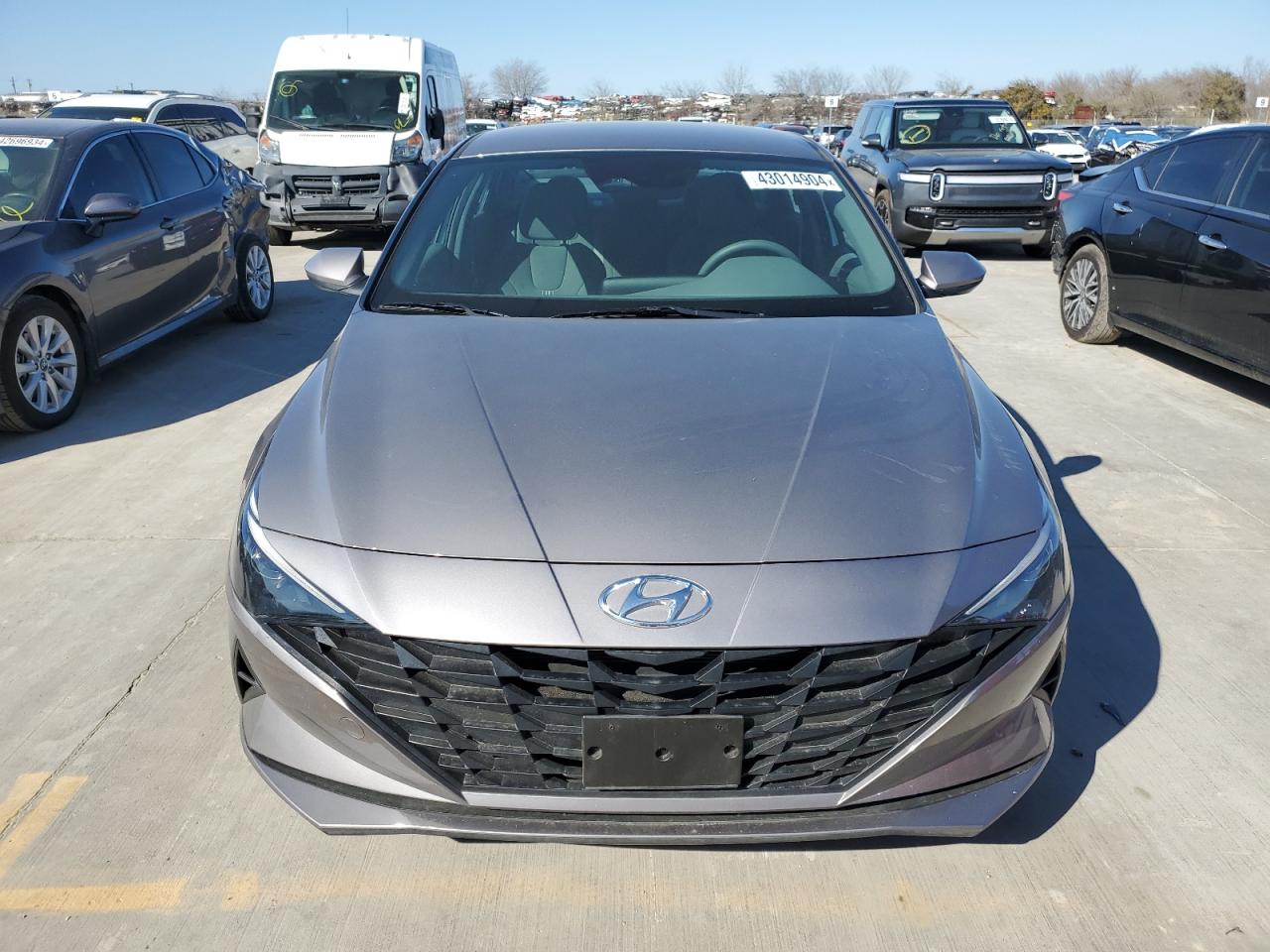 Photo 4 VIN: KMHLM4AG1PU535194 - HYUNDAI ELANTRA 