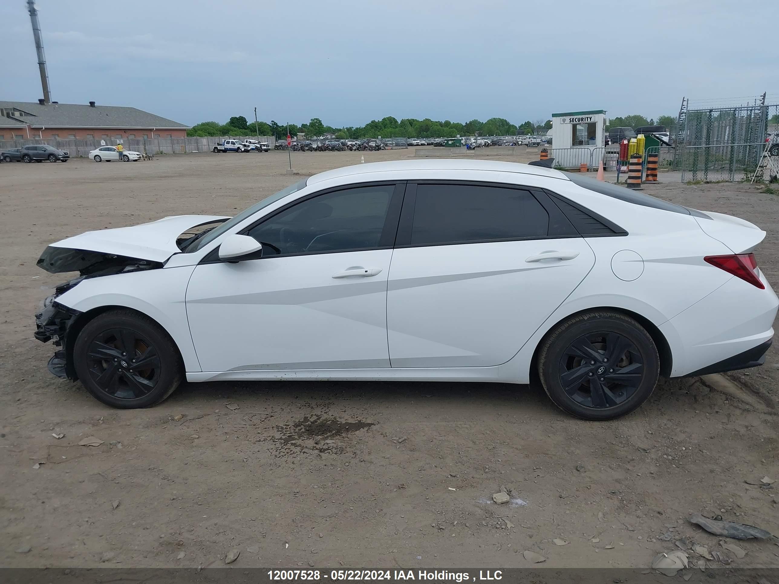 Photo 14 VIN: KMHLM4AG2MU133955 - HYUNDAI ELANTRA 