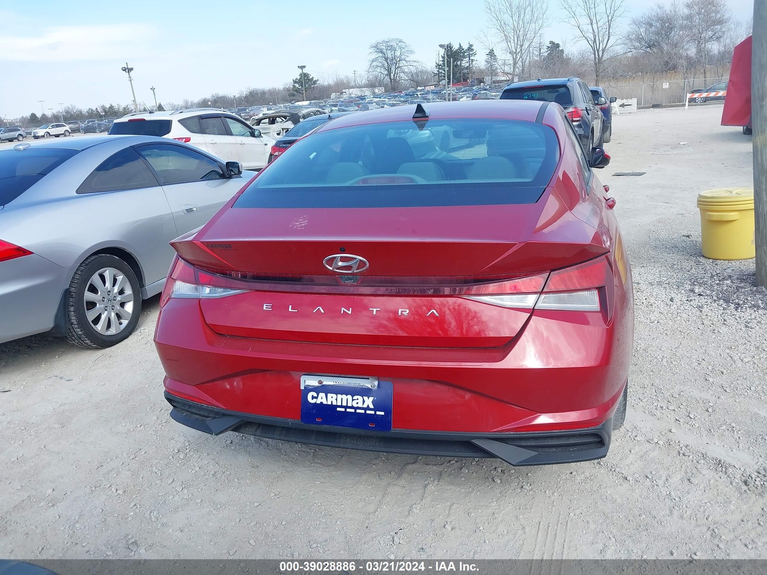 Photo 15 VIN: KMHLM4AG2MU161206 - HYUNDAI ELANTRA 