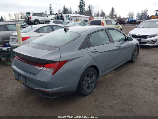 Photo 3 VIN: KMHLM4AG2NU270668 - HYUNDAI ELANTRA 