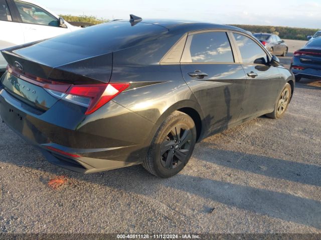 Photo 3 VIN: KMHLM4AG2PU427375 - HYUNDAI ELANTRA 