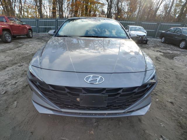 Photo 4 VIN: KMHLM4AG2PU442846 - HYUNDAI ELANTRA 