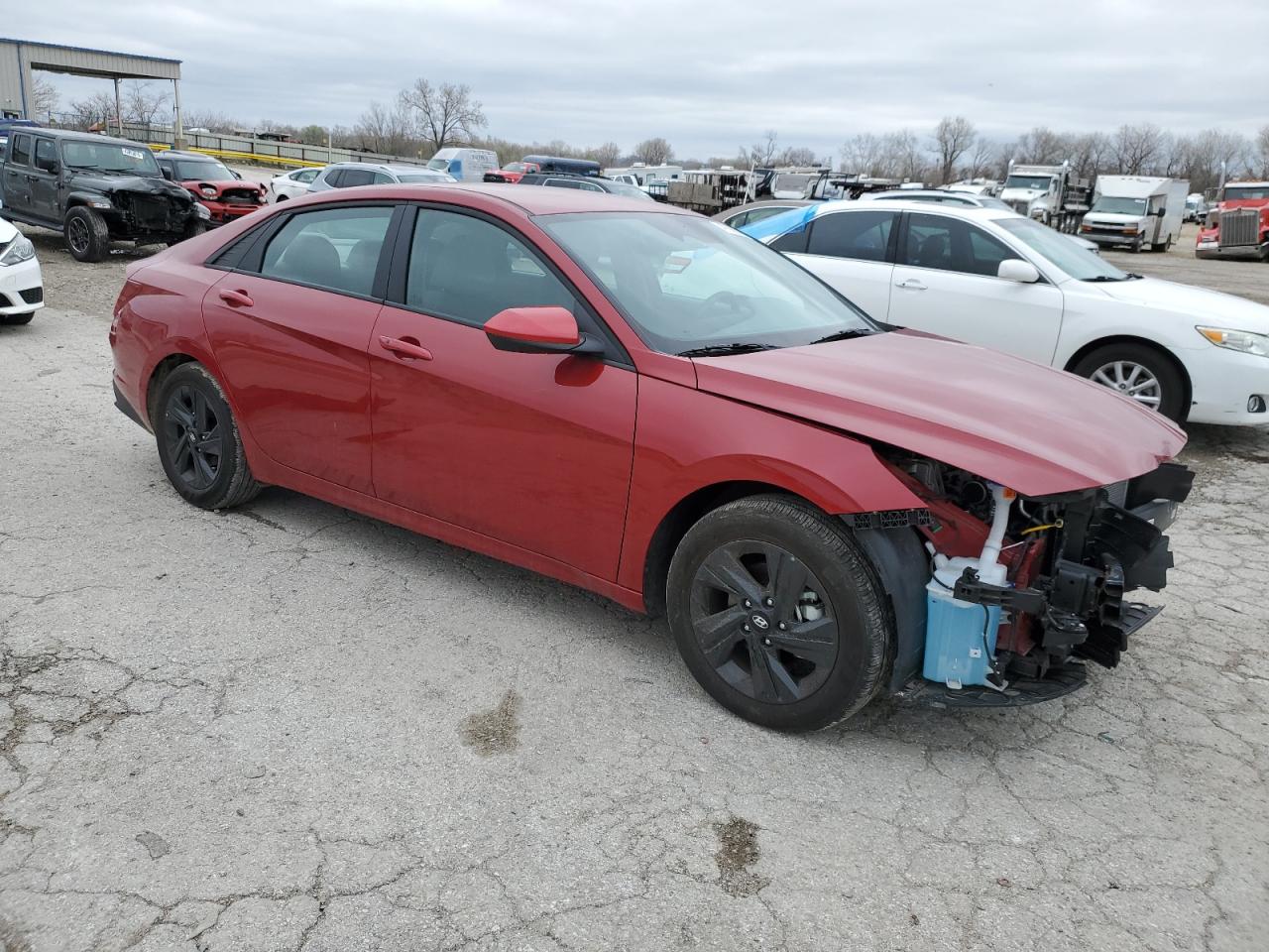 Photo 3 VIN: KMHLM4AG2PU527735 - HYUNDAI ELANTRA 