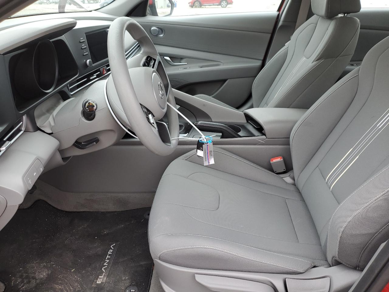 Photo 6 VIN: KMHLM4AG2PU527735 - HYUNDAI ELANTRA 