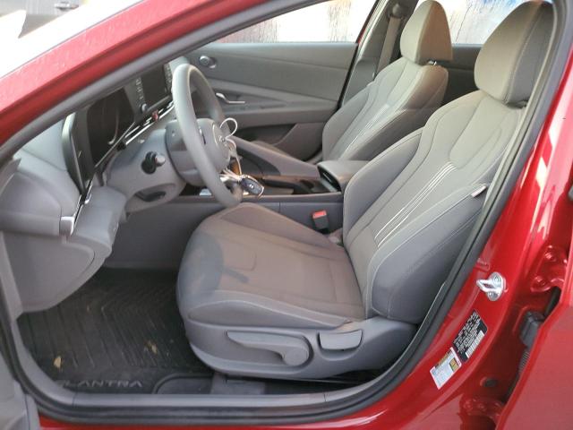 Photo 6 VIN: KMHLM4AG2PU630895 - HYUNDAI ELANTRA SE 