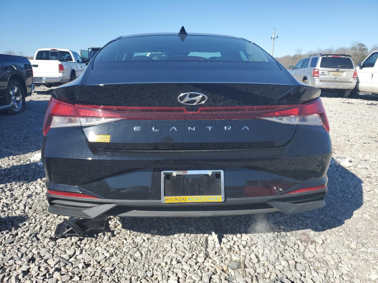 Photo 5 VIN: KMHLM4AG2PU630928 - HYUNDAI ELANTRA 