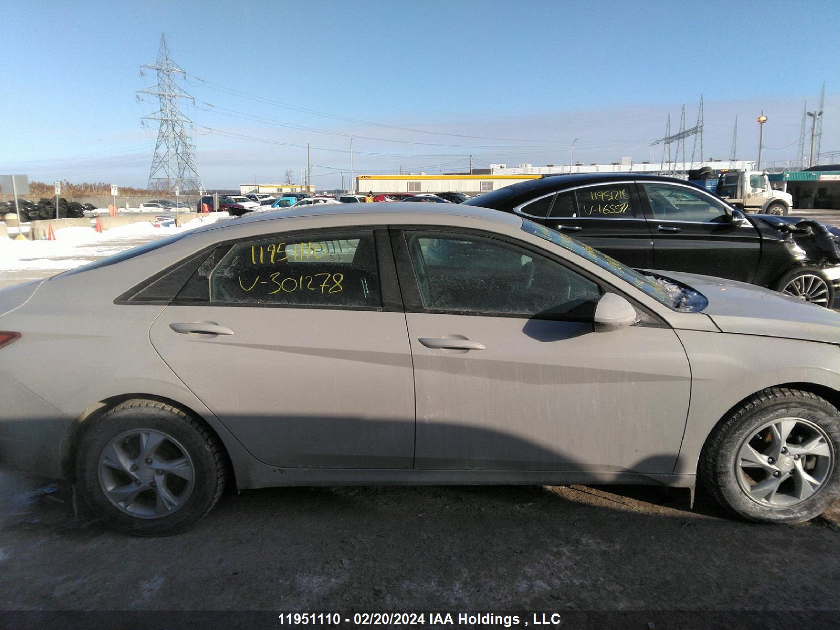 Photo 13 VIN: KMHLM4AG3NU301278 - HYUNDAI ELANTRA 