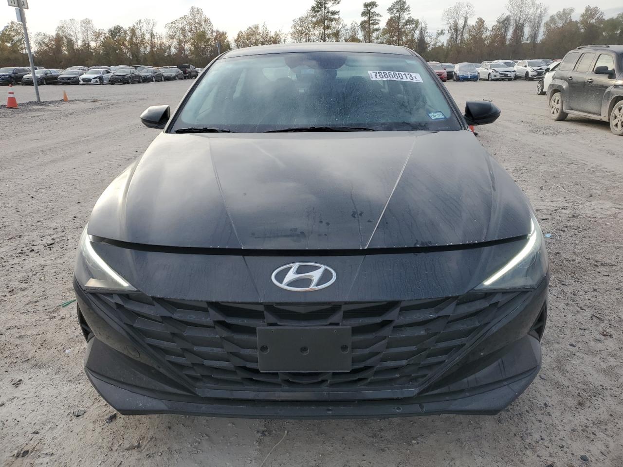 Photo 4 VIN: KMHLM4AG3PU587801 - HYUNDAI ELANTRA 