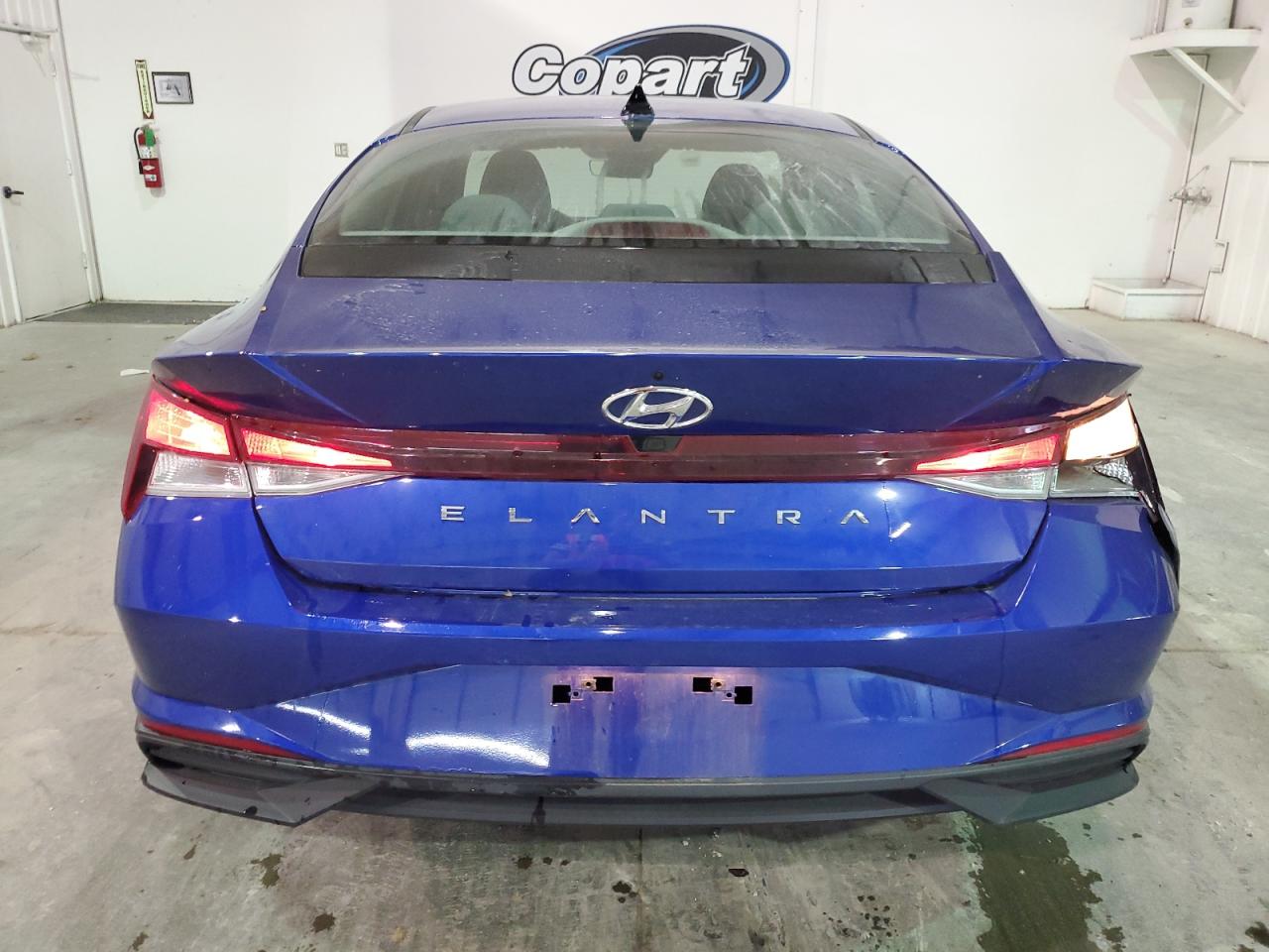 Photo 5 VIN: KMHLM4AG3PU611563 - HYUNDAI ELANTRA 