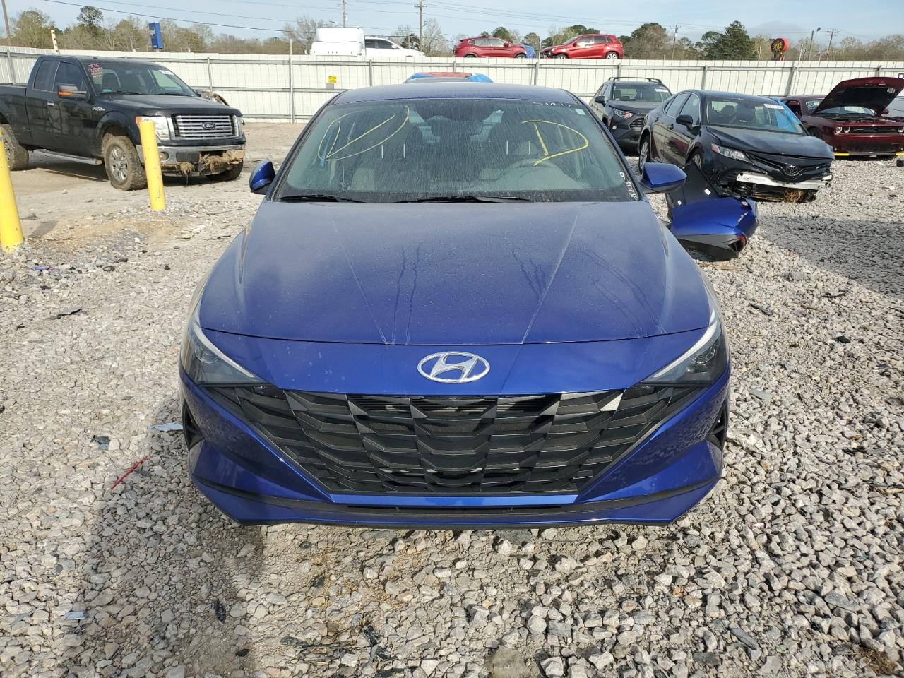 Photo 4 VIN: KMHLM4AG3PU624765 - HYUNDAI ELANTRA 