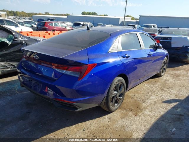 Photo 3 VIN: KMHLM4AG4NU353311 - HYUNDAI ELANTRA 