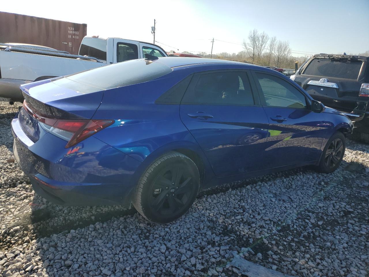 Photo 2 VIN: KMHLM4AG5NU217558 - HYUNDAI ELANTRA 