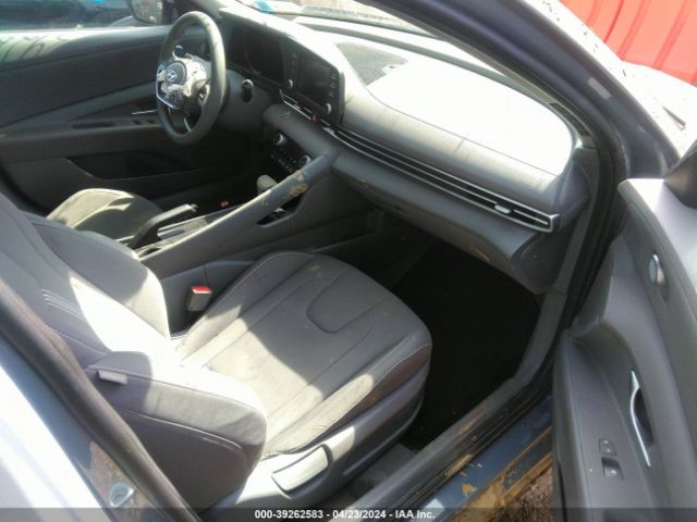 Photo 4 VIN: KMHLM4AG6MU070794 - HYUNDAI ELANTRA 