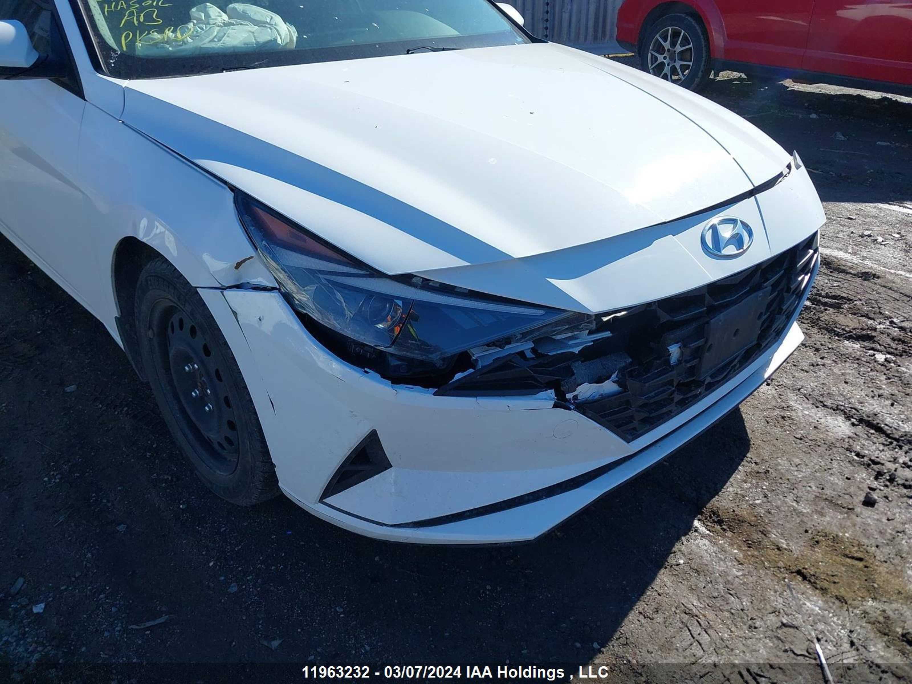 Photo 5 VIN: KMHLM4AG6NU324182 - HYUNDAI ELANTRA 