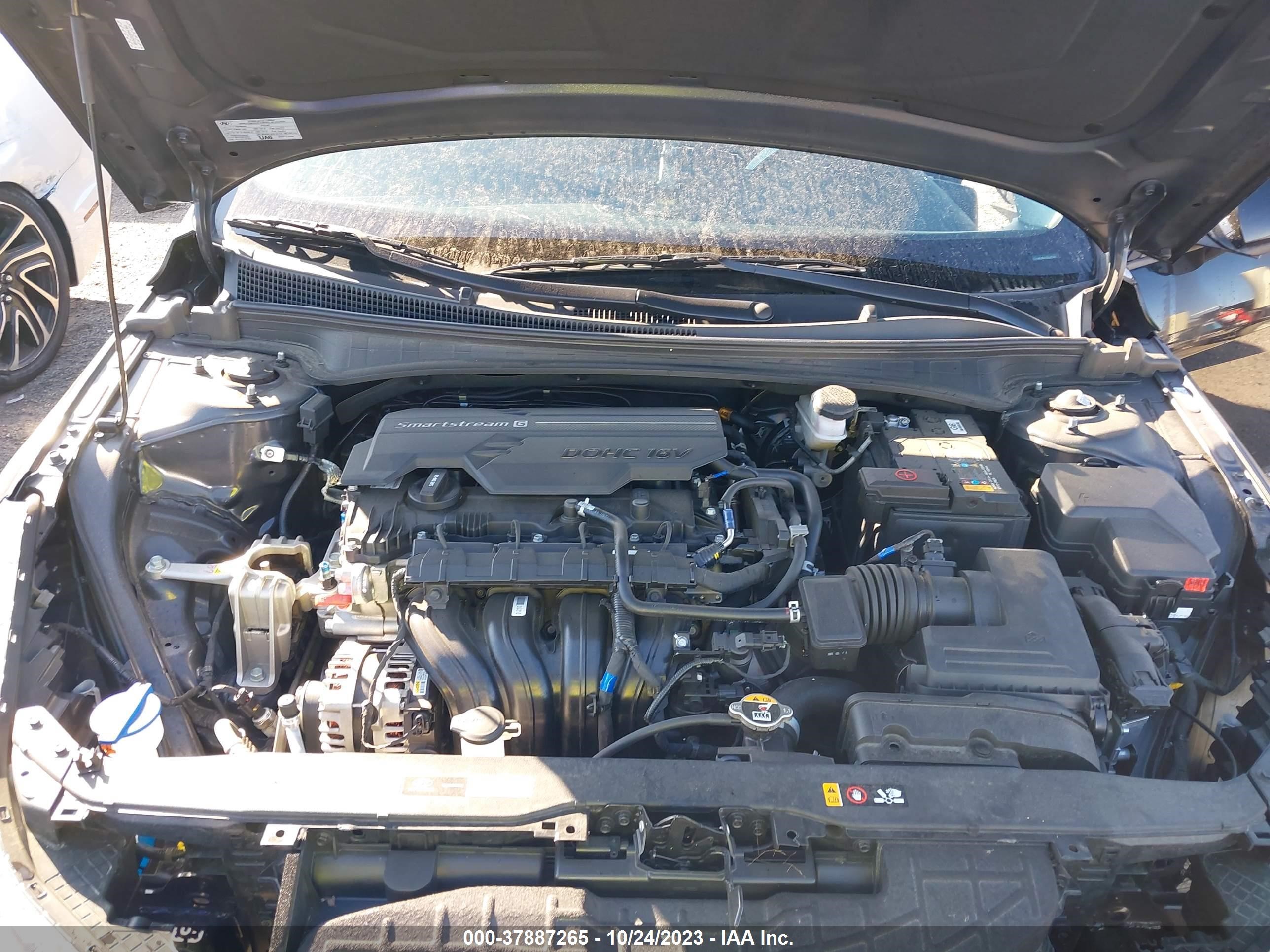 Photo 9 VIN: KMHLM4AG6PU392405 - HYUNDAI ELANTRA 