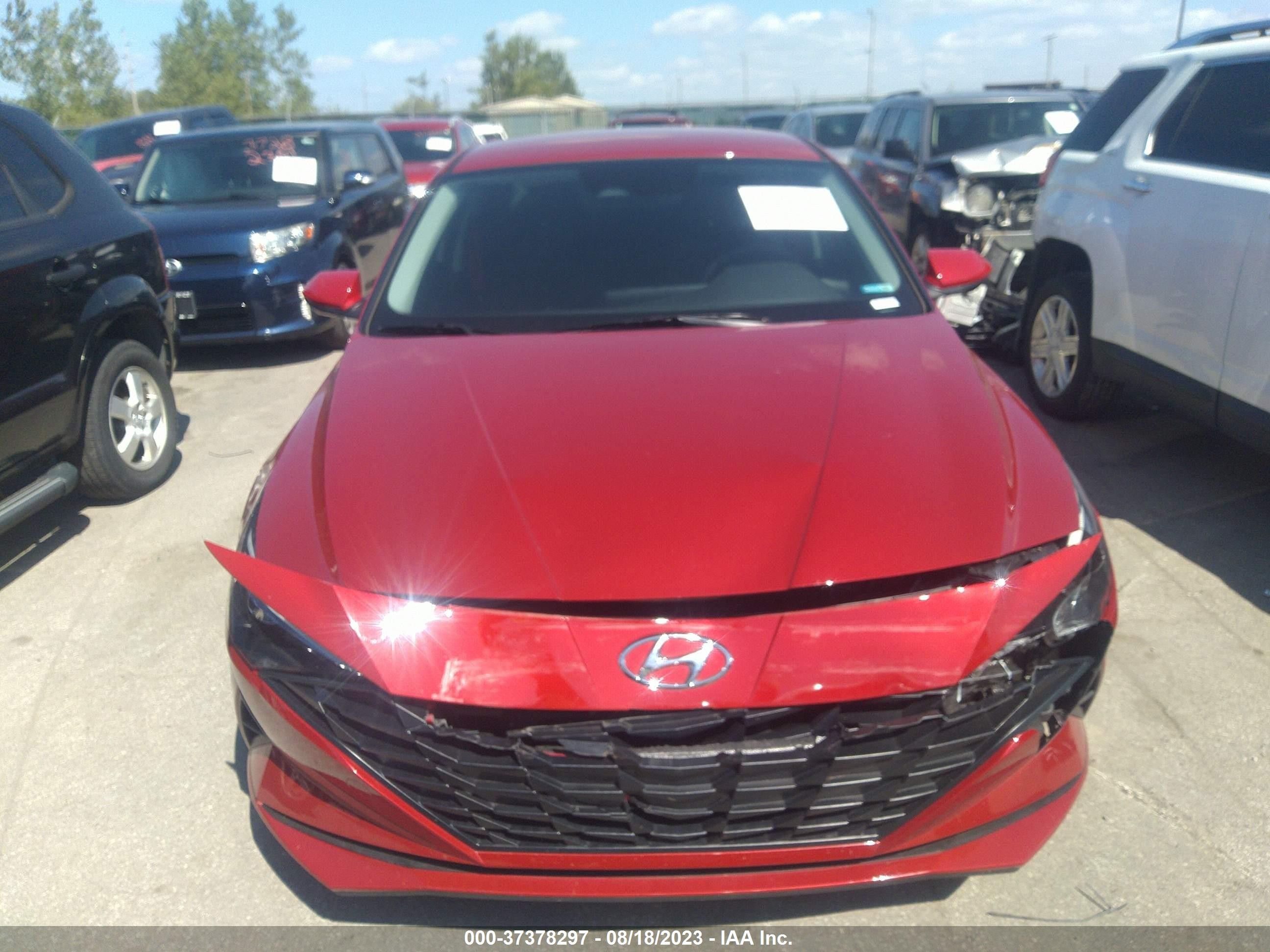 Photo 11 VIN: KMHLM4AG6PU499129 - HYUNDAI ELANTRA 