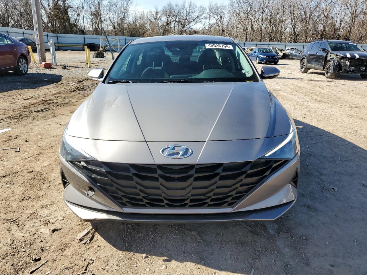 Photo 4 VIN: KMHLM4AG6PU534526 - HYUNDAI ELANTRA 