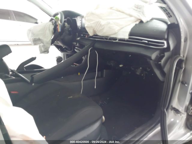 Photo 4 VIN: KMHLM4AG6PU572628 - HYUNDAI ELANTRA 