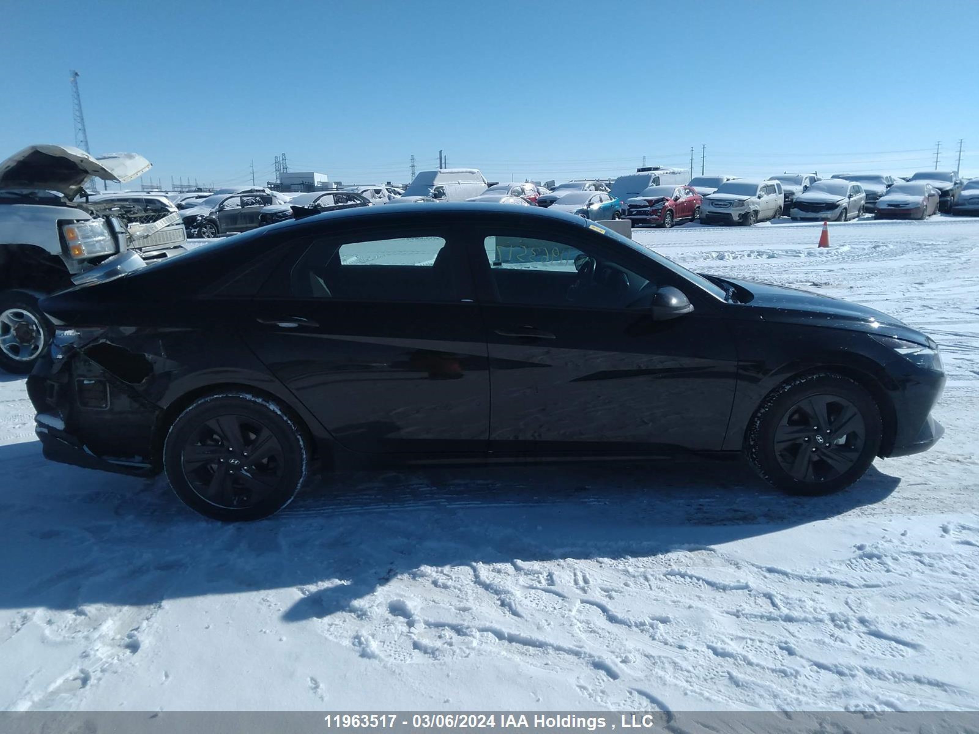 Photo 12 VIN: KMHLM4AG7MU167311 - HYUNDAI ELANTRA 