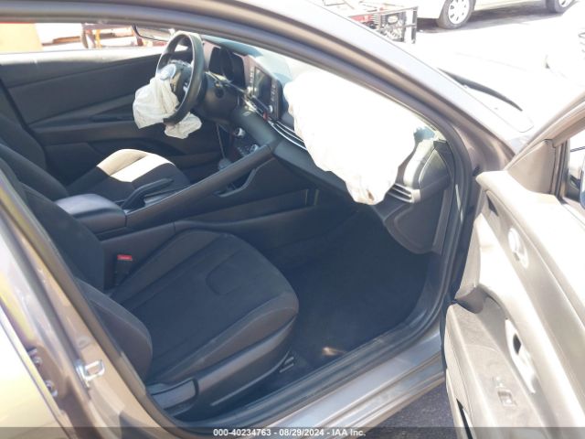 Photo 4 VIN: KMHLM4AG7MU194055 - HYUNDAI ELANTRA 