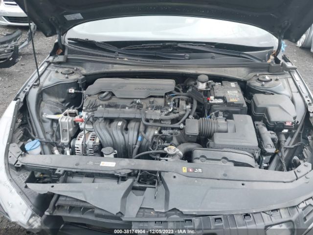 Photo 9 VIN: KMHLM4AG7NU259388 - HYUNDAI ELANTRA 