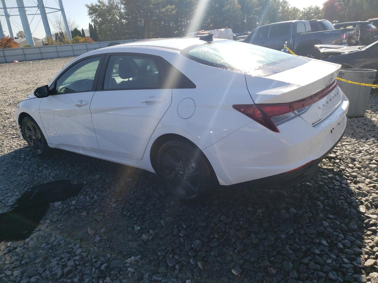 Photo 1 VIN: KMHLM4AG7NU325910 - HYUNDAI ELANTRA 