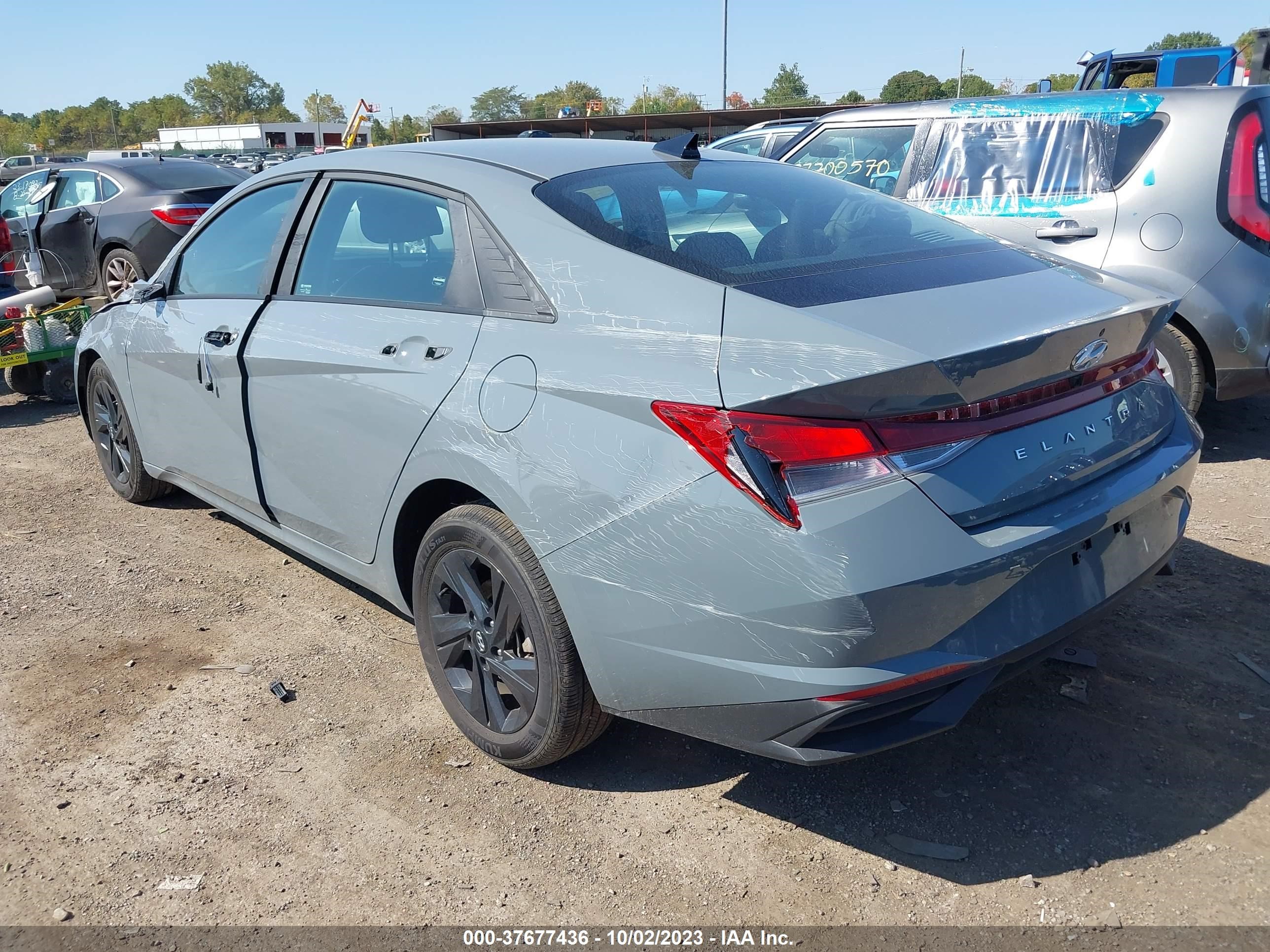 Photo 2 VIN: KMHLM4AG7NU349575 - HYUNDAI ELANTRA 