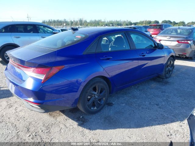 Photo 3 VIN: KMHLM4AG7NU361354 - HYUNDAI ELANTRA 