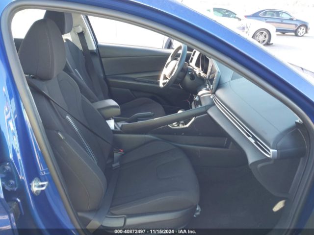 Photo 4 VIN: KMHLM4AG7NU361354 - HYUNDAI ELANTRA 