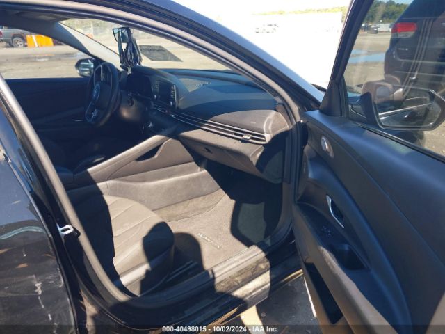 Photo 4 VIN: KMHLM4AG7PU378478 - HYUNDAI ELANTRA 