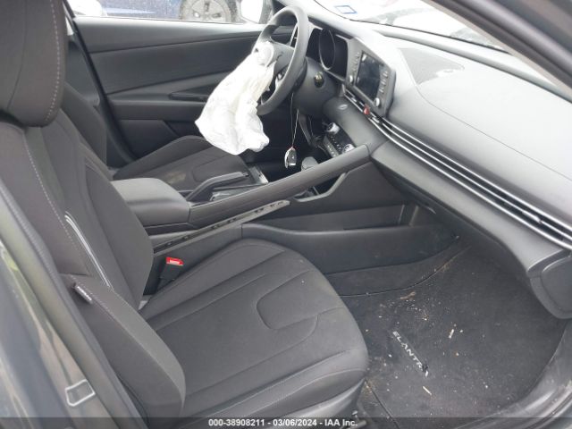 Photo 4 VIN: KMHLM4AG7PU624106 - HYUNDAI ELANTRA 