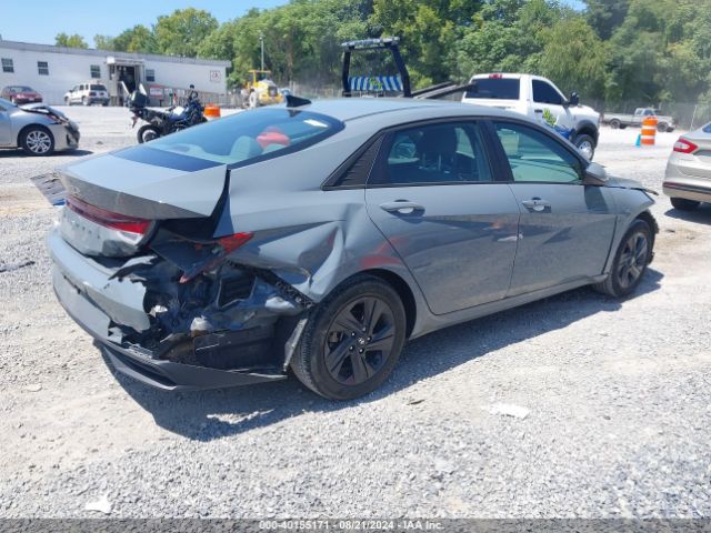 Photo 3 VIN: KMHLM4AG8NU265457 - HYUNDAI ELANTRA 