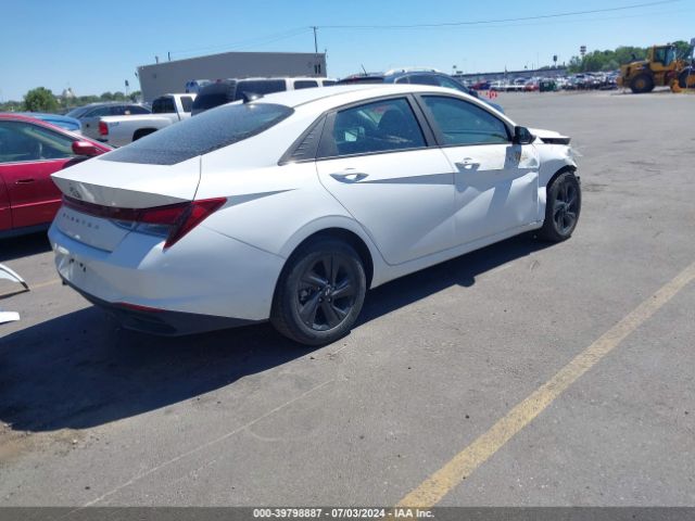 Photo 3 VIN: KMHLM4AG8PU578933 - HYUNDAI ELANTRA 