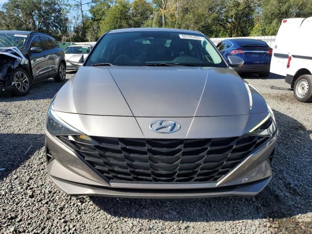 Photo 4 VIN: KMHLM4AG9MU095639 - HYUNDAI ELANTRA 