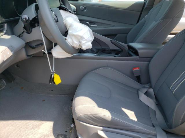 Photo 6 VIN: KMHLM4AG9MU134715 - HYUNDAI ELANTRA SE 