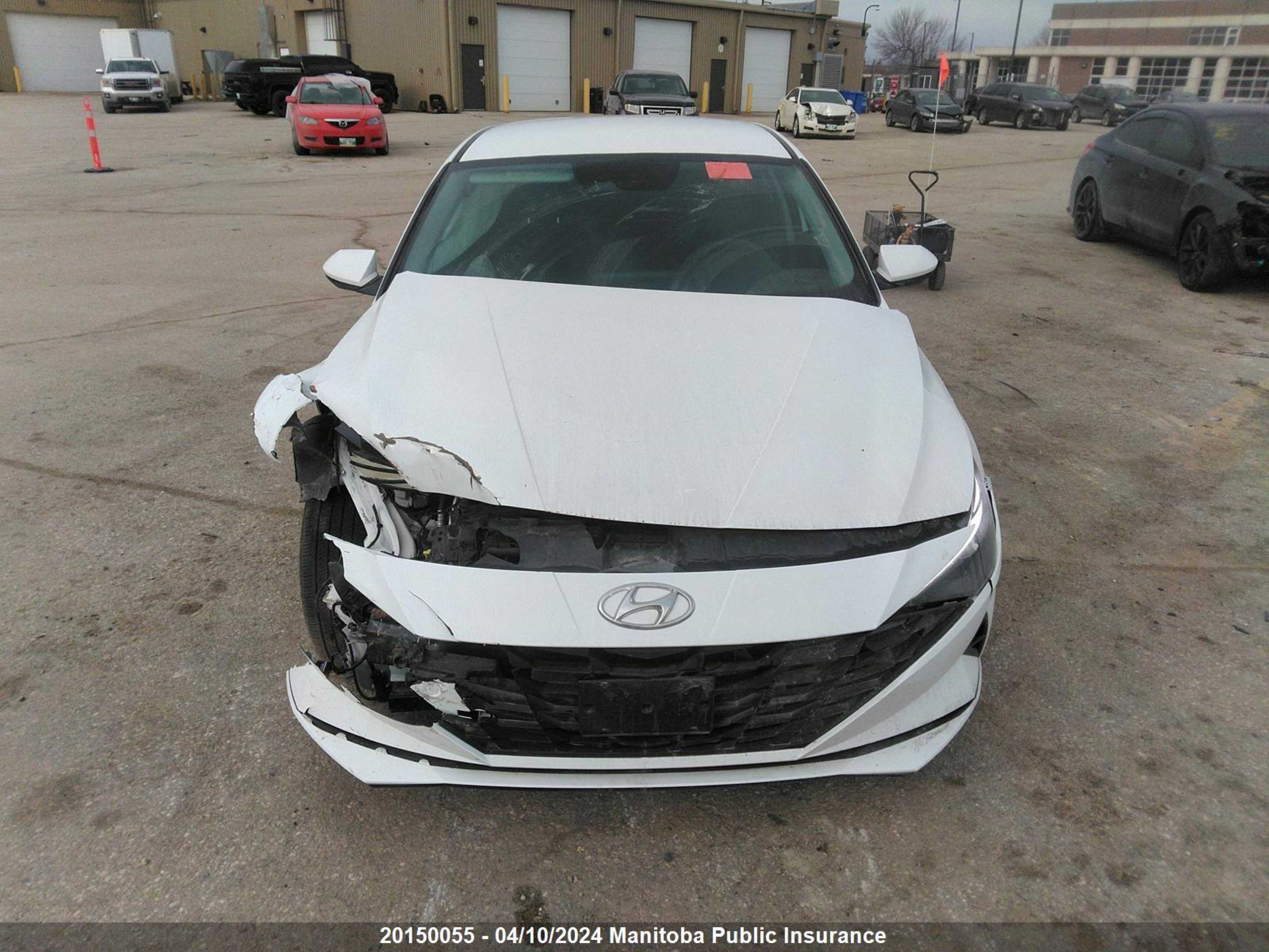 Photo 11 VIN: KMHLM4AG9NU354079 - HYUNDAI ELANTRA 