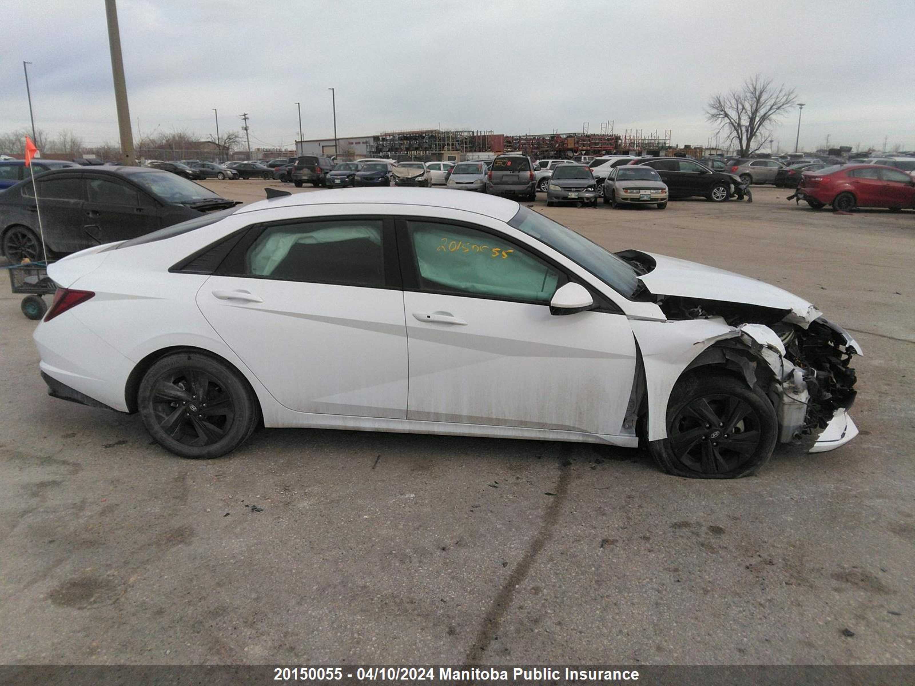 Photo 12 VIN: KMHLM4AG9NU354079 - HYUNDAI ELANTRA 