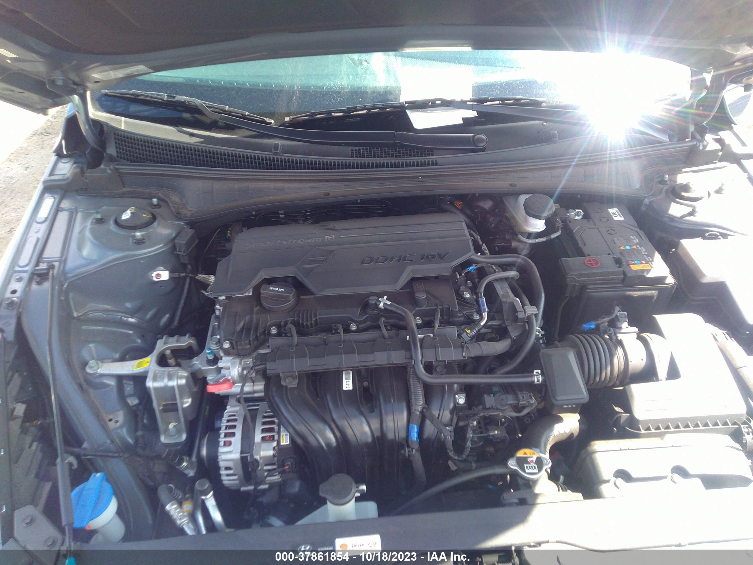 Photo 9 VIN: KMHLM4AG9PU426465 - HYUNDAI ELANTRA 