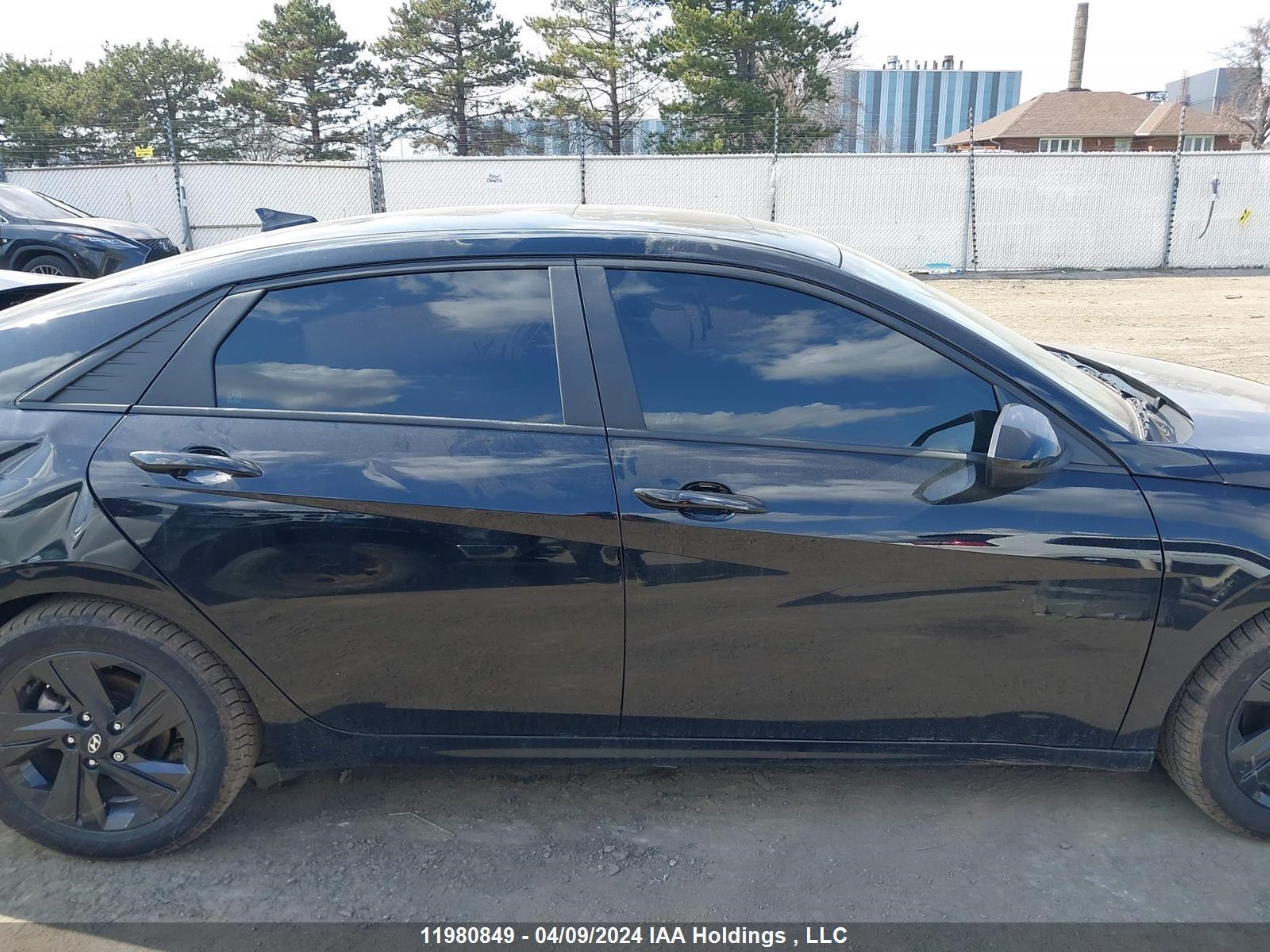 Photo 12 VIN: KMHLM4AG9PU432816 - HYUNDAI ELANTRA 