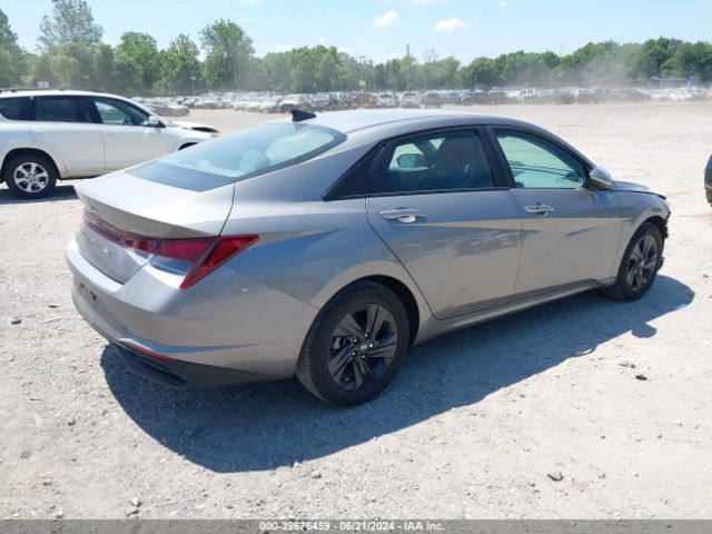 Photo 3 VIN: KMHLM4AG9PU460826 - HYUNDAI ELANTRA 