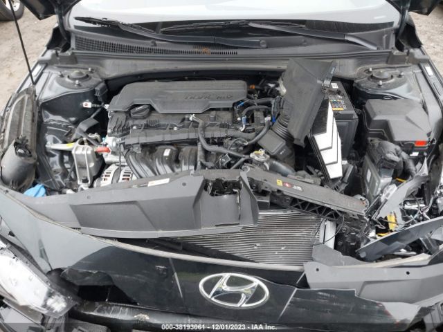 Photo 9 VIN: KMHLM4AG9PU519969 - HYUNDAI ELANTRA 