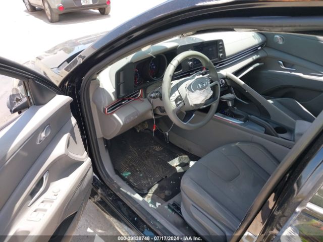 Photo 4 VIN: KMHLM4AG9PU606383 - HYUNDAI ELANTRA 